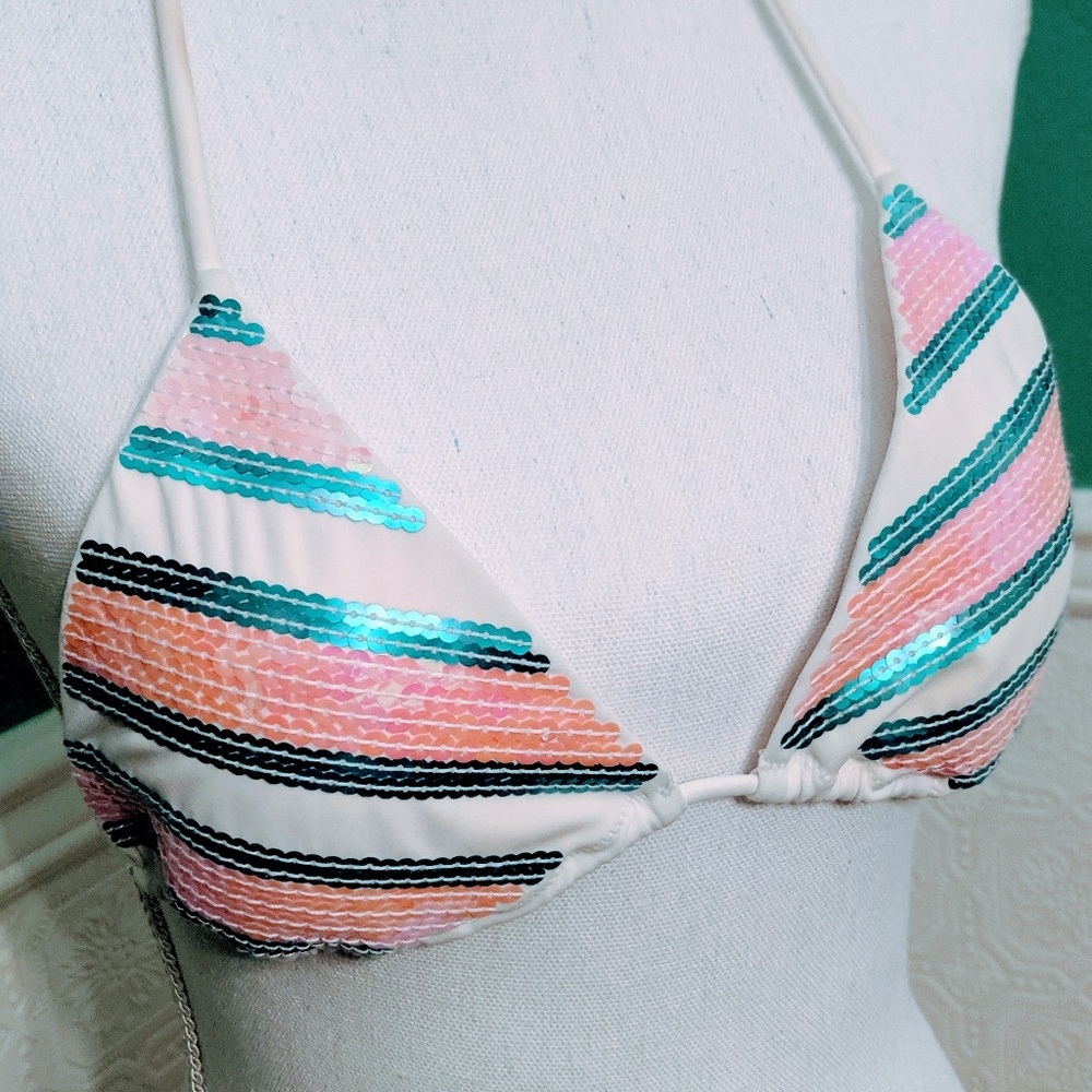 Victoria's secret bathing suit top